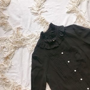 AMASS Vintage Pearl Black Ruffled Dress Shirt 💕💕